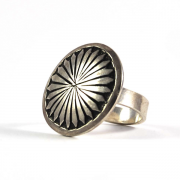 anillo plata labrada