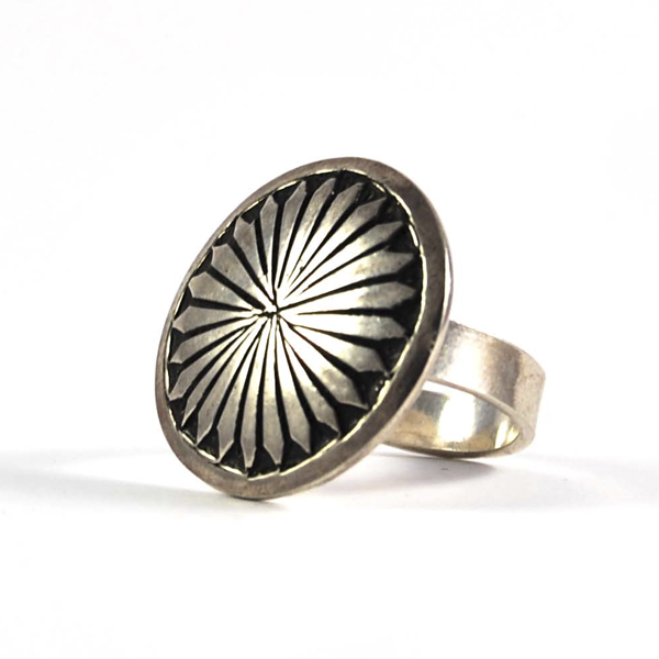 anillo plata labrada