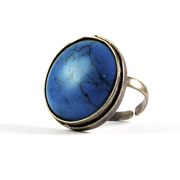 anillo de plata envejecida con turquesa