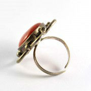 anillo de plata con piedra canela