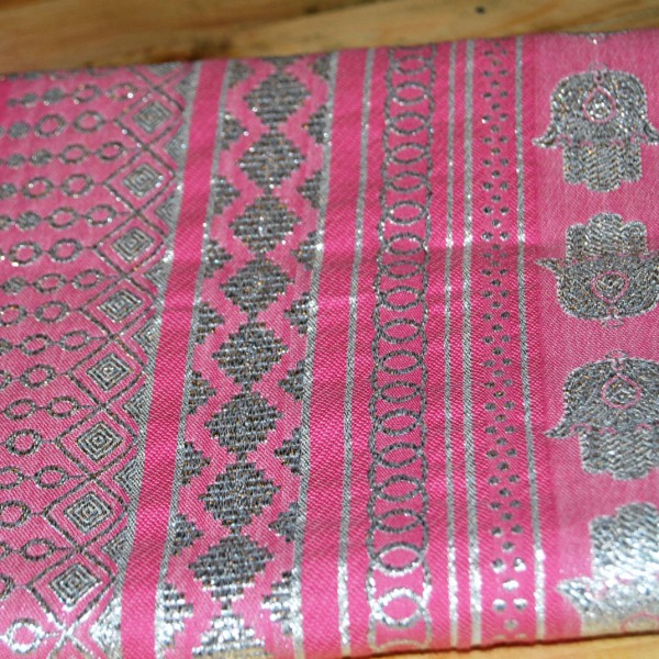 fouta rosa bordada hilo en plata